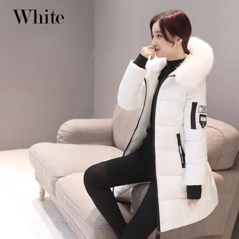 Elegant Fur-Collar Winter Parka