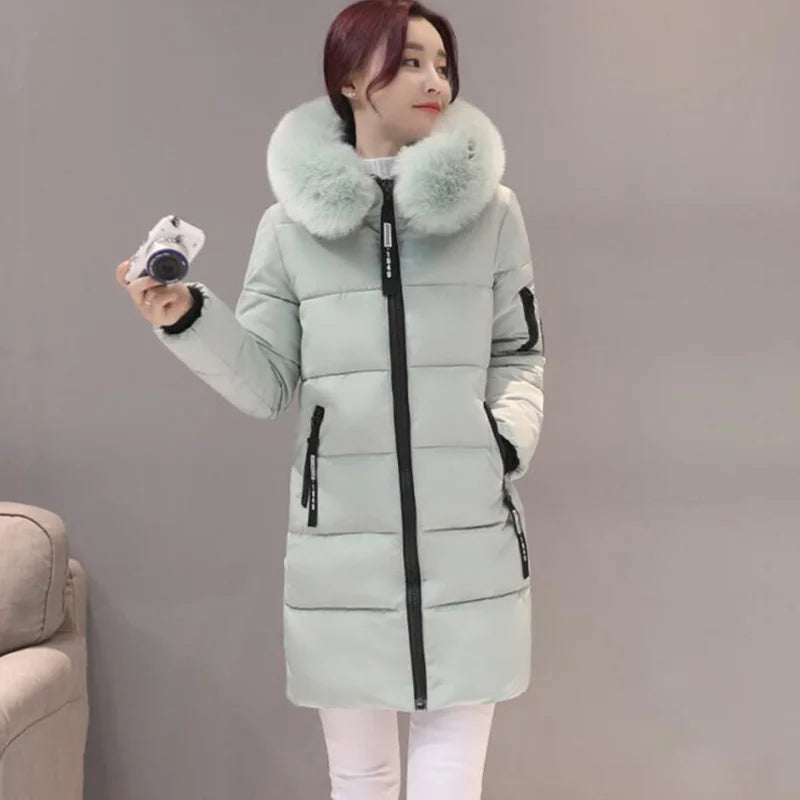 Elegant Fur-Collar Winter Parka