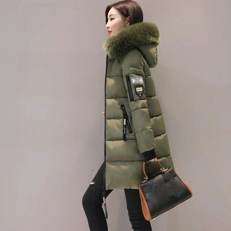 Elegant Fur-Collar Winter Parka