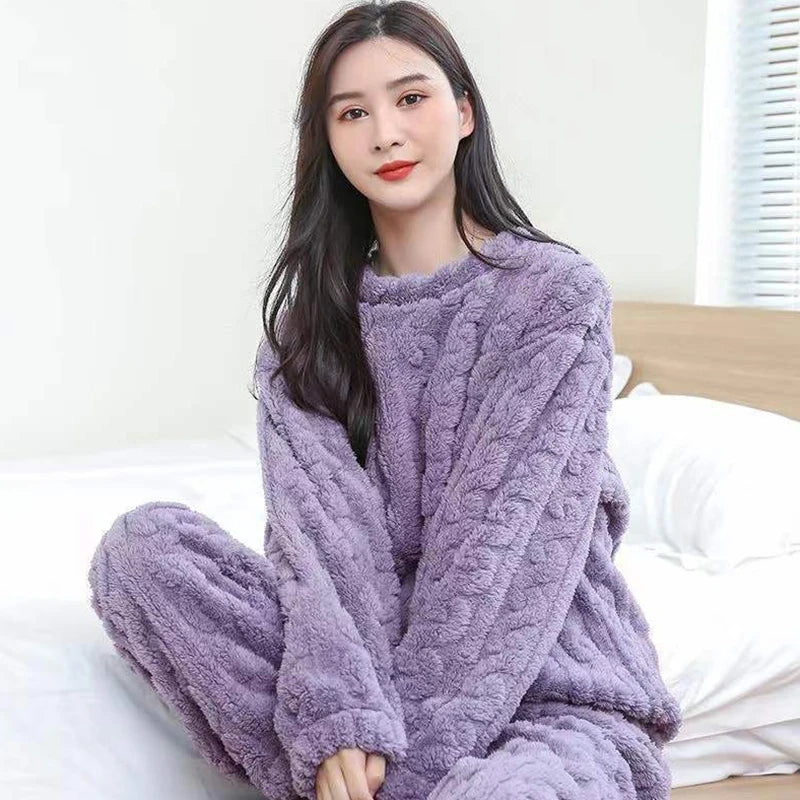 Women's Cozy Winter Pajama Set