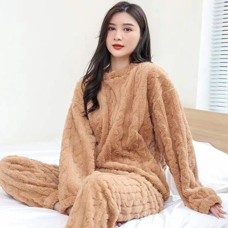 Women's Cozy Winter Pajama Set